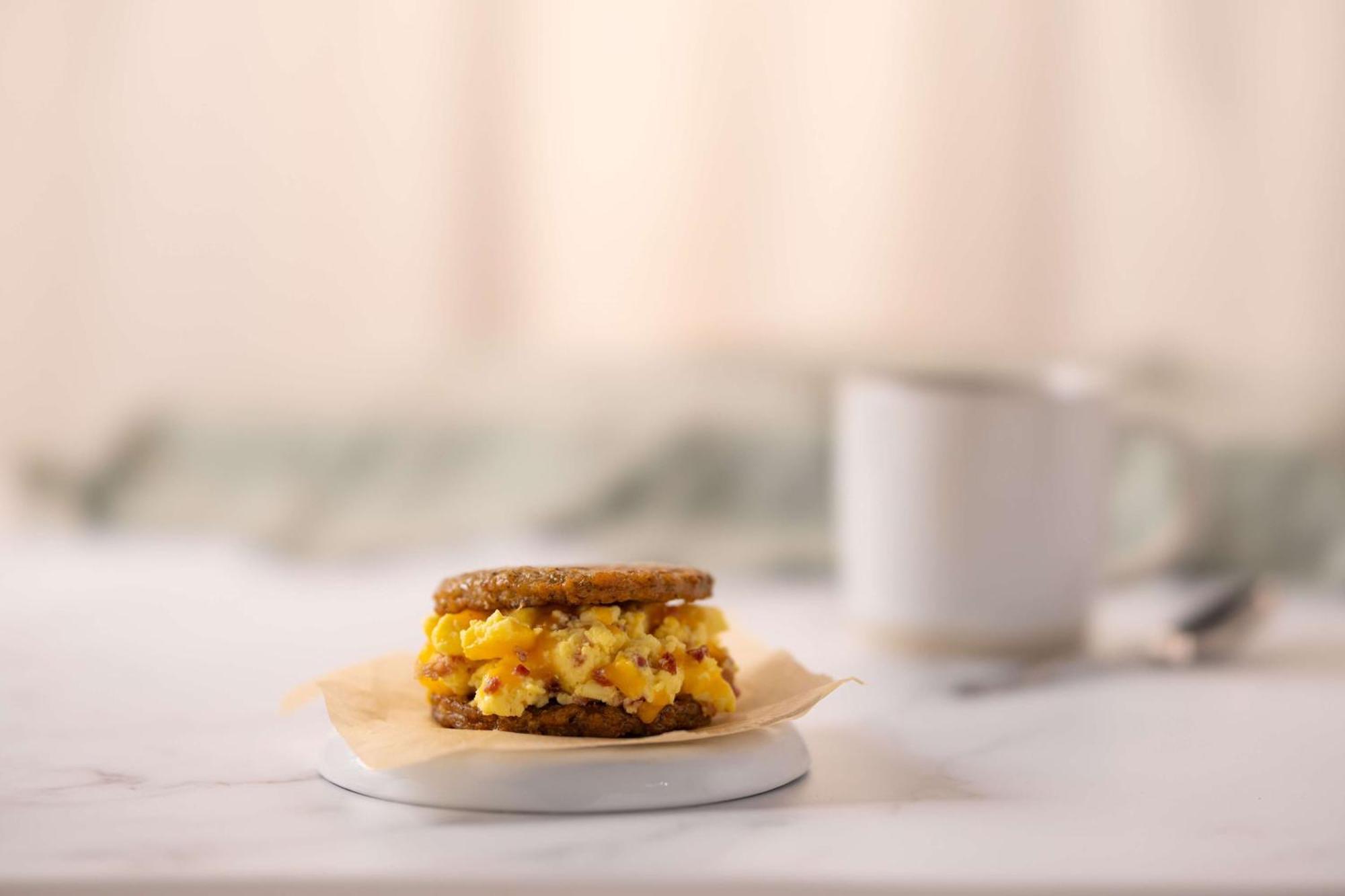 Drury Inn & Suites Cleveland 比奇伍德 外观 照片